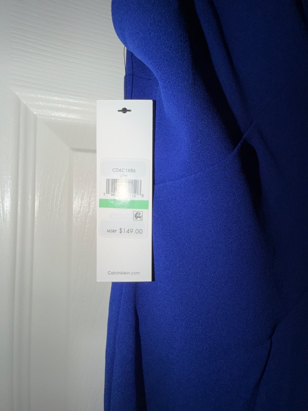 Dress - Picture 3 of 4